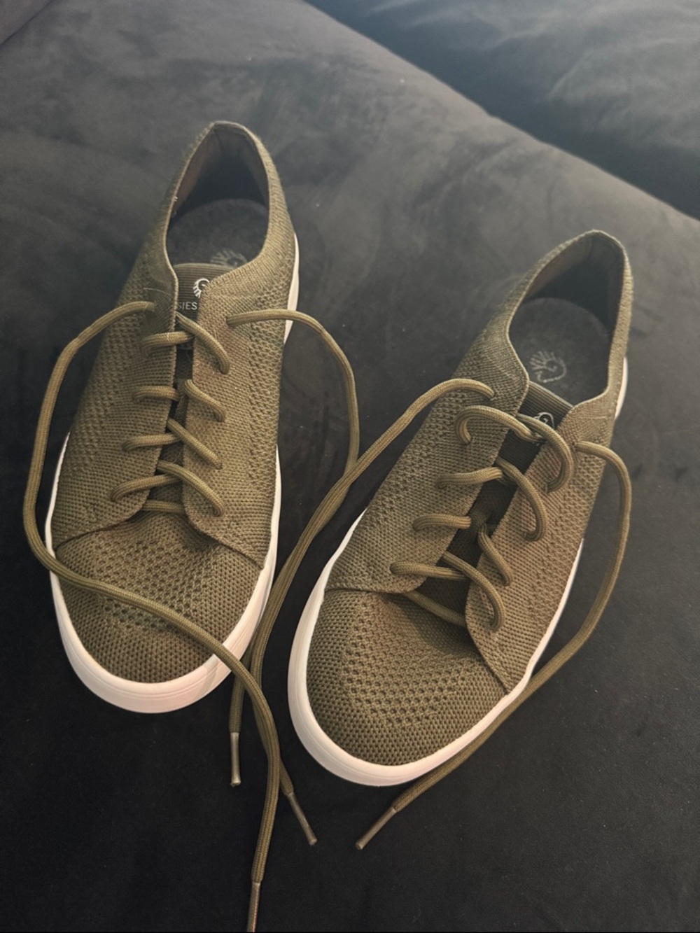 Giesswein Olive Knit Lace-Up Sneakers with White Sole